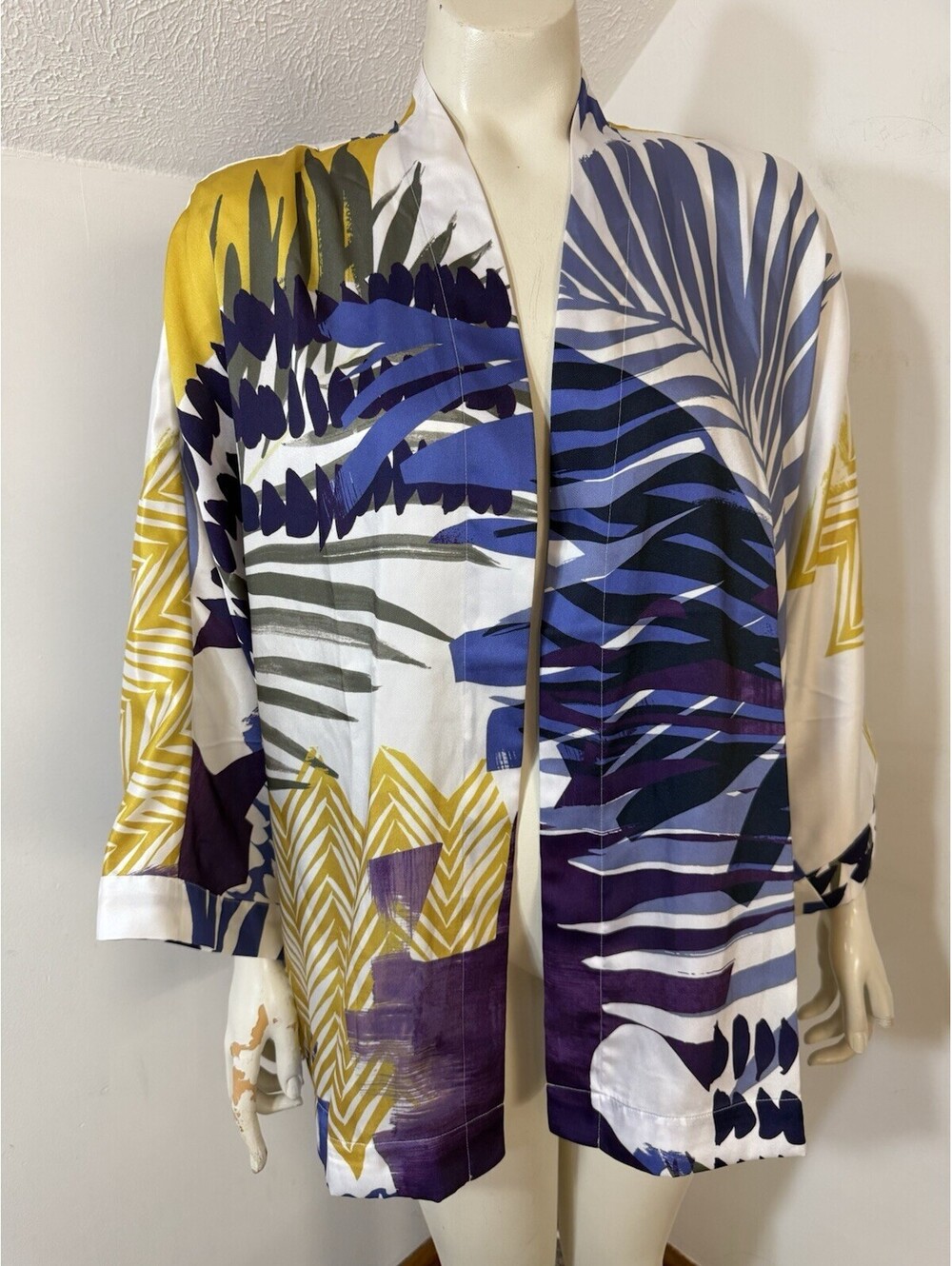 Chicos Womens L/XL Open Front Top Cardigan 3/4 Sleeve Abstract Purple Green Gold